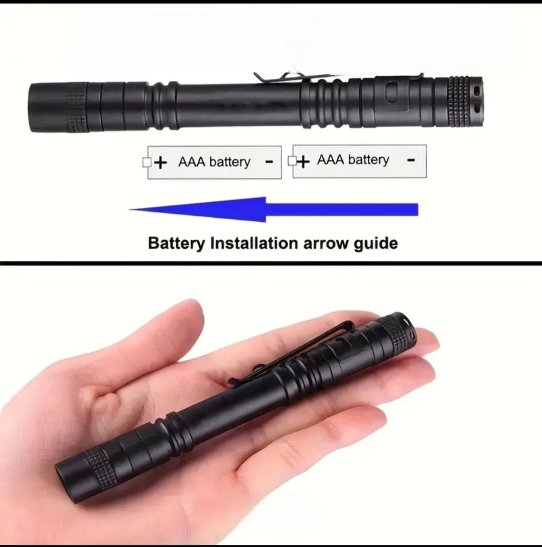 Compact UV flashlight